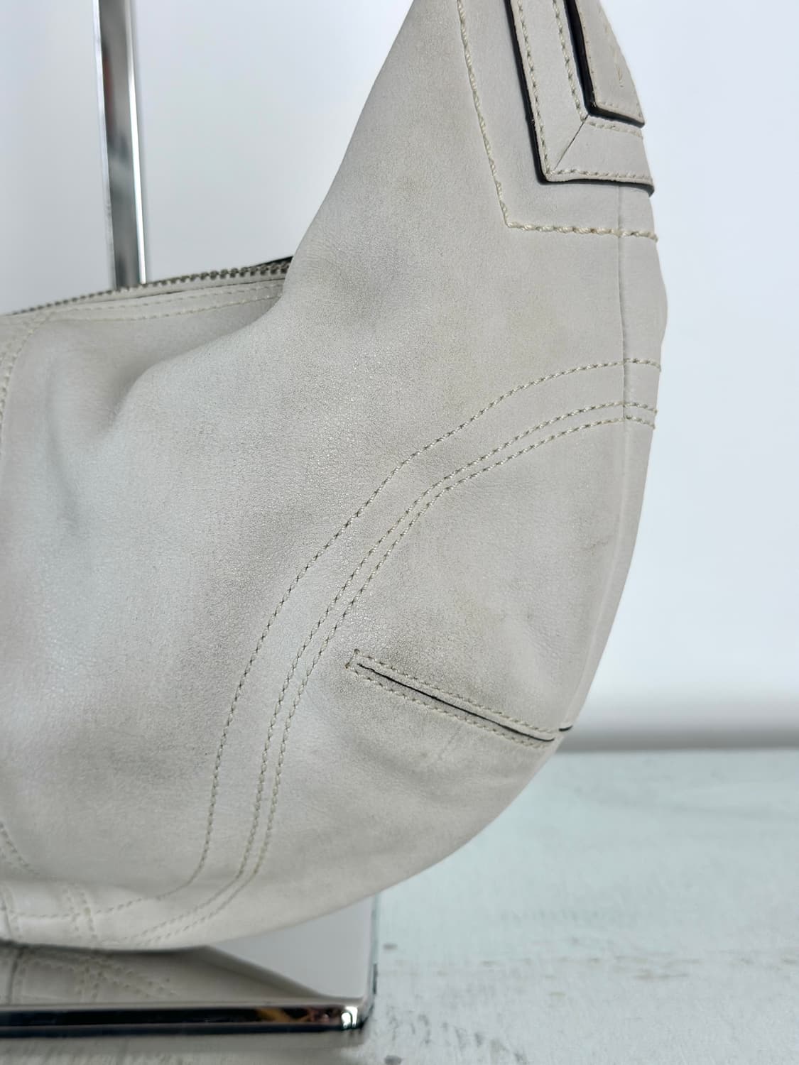 코치 화이트 레더 미니 호보백  상품이미지9