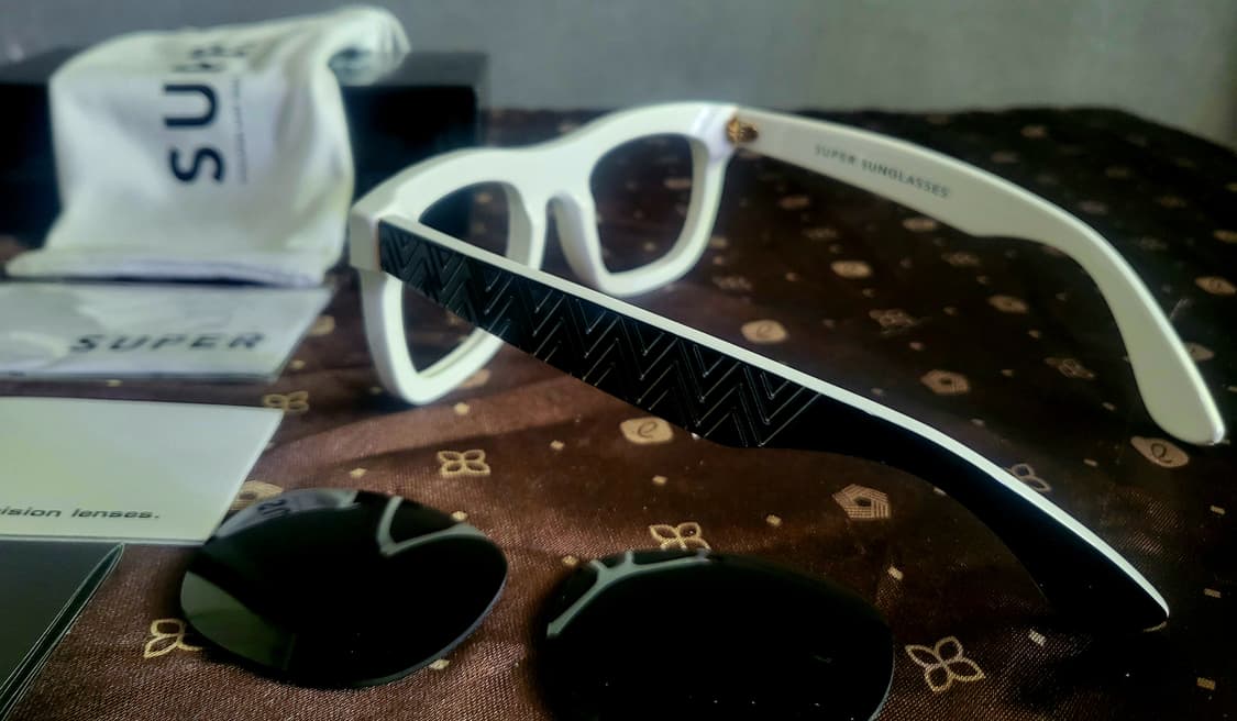 (미사용 새제품) SUPER  슈퍼 블랙&화이트 선글라스 상품이미지9