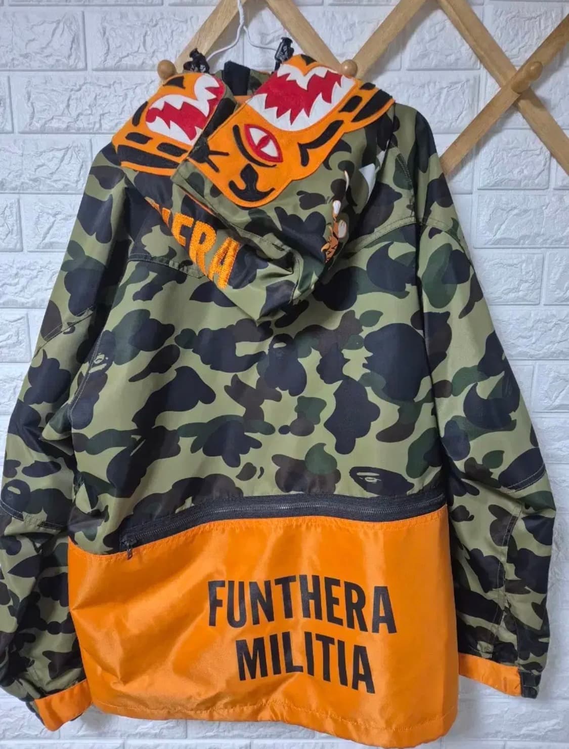 베이프x요시다포터 스노우보드 자켓XL 상품이미지2