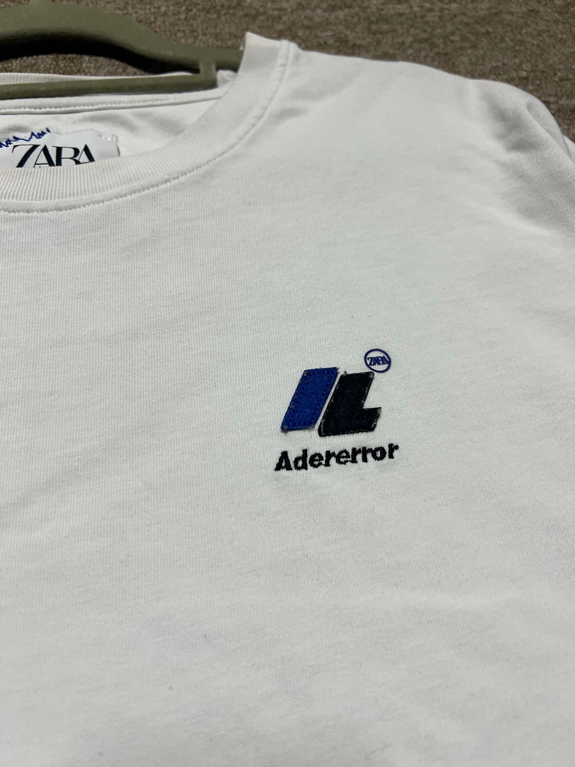 자라x아더에러 콜라보 롱슬리브 S-M 상품이미지3