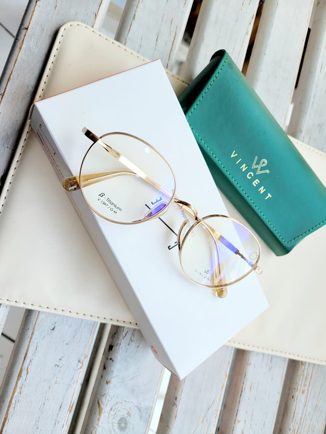 빈센트 안경 골드티탄 v1397 vincent 상품이미지1