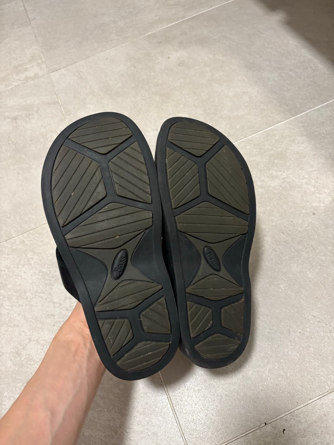 미니멀 블렉 레더 플립플랍 쪼리 260사이즈 상품이미지3