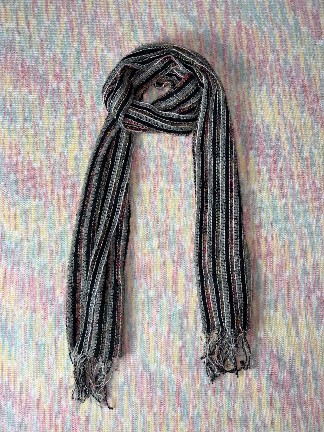 블랙 그레이 포인트 머플러 상품이미지4