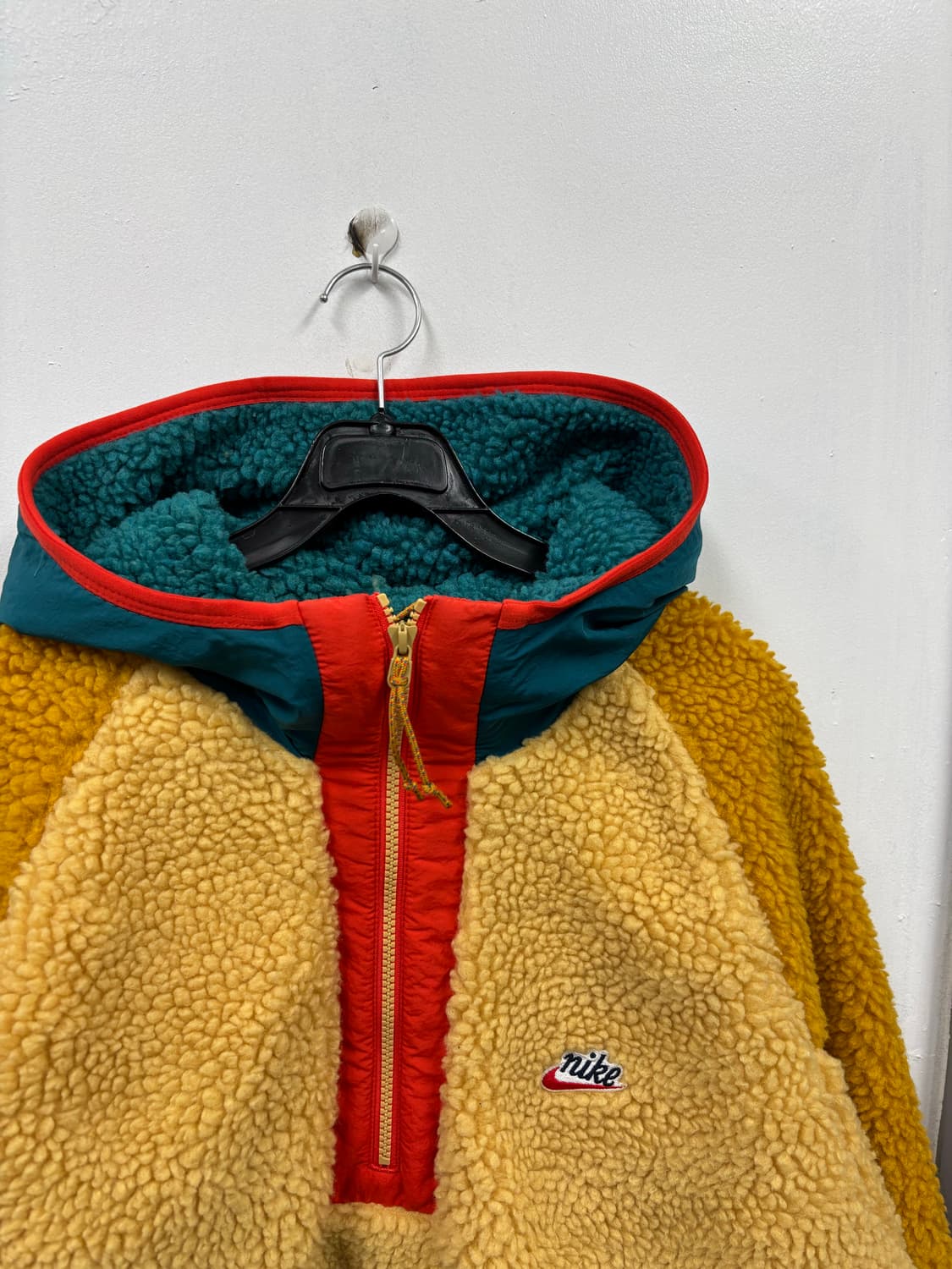 나이키 스우시 양털 후리스점퍼 상품이미지3