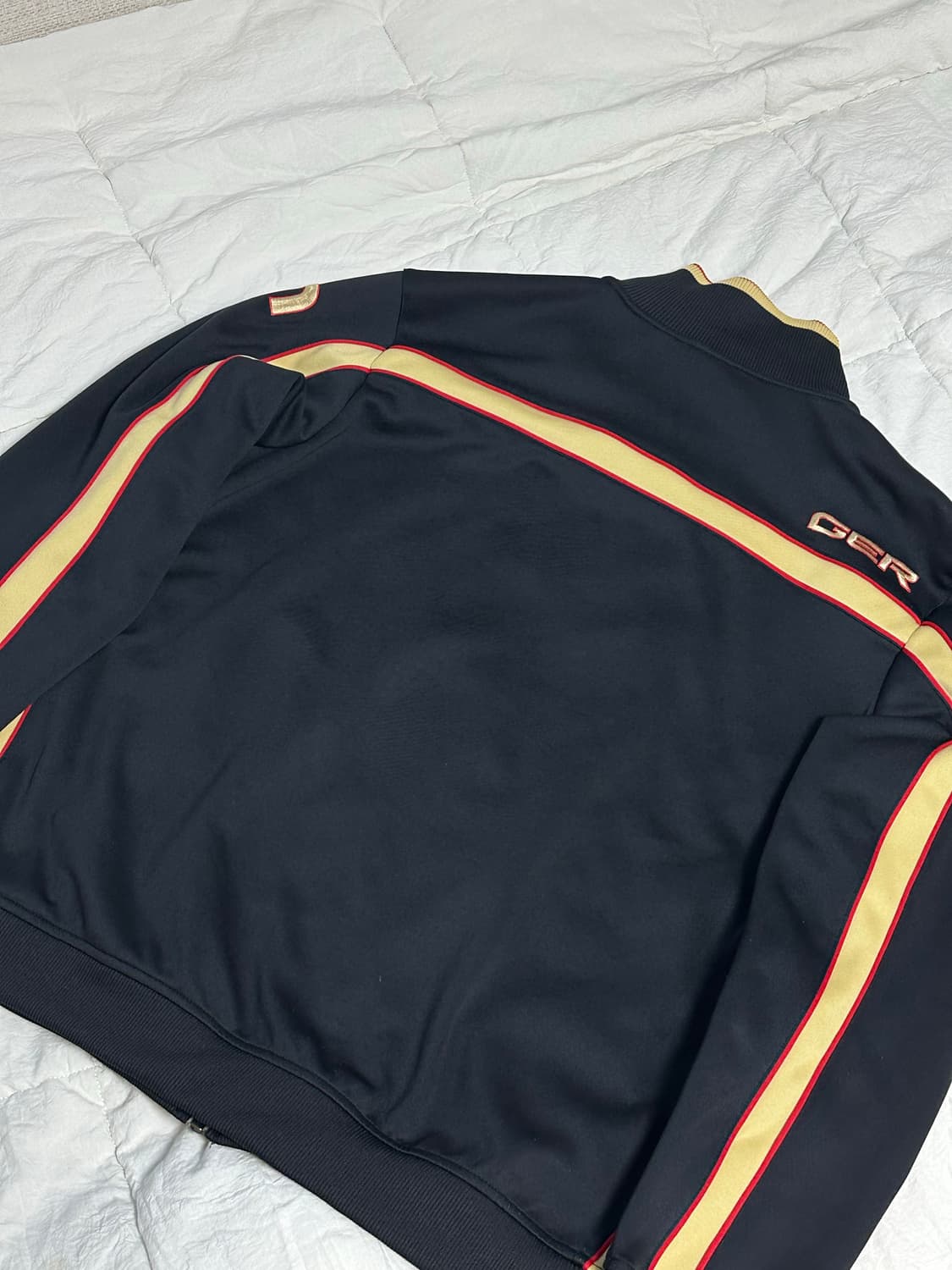 나이키 독일 국대 트랙탑 져지 라지 검금 상품이미지2