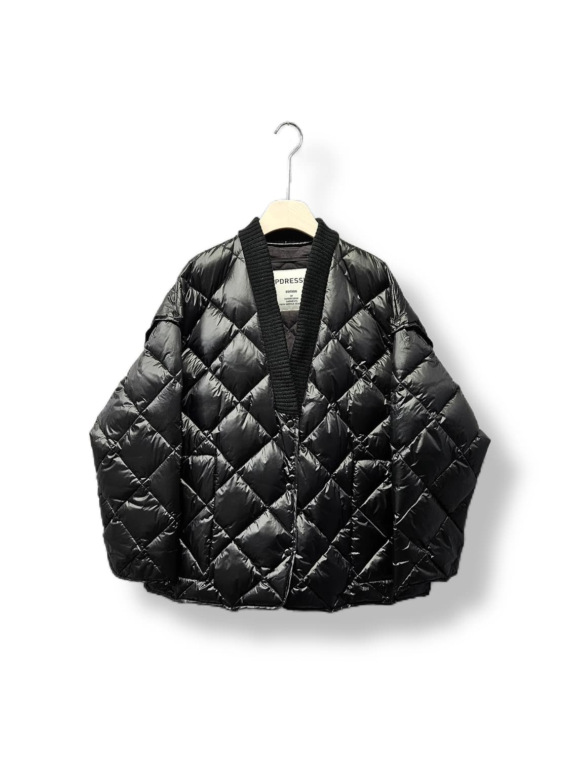 탑드레싱 브이넥 퀄팅 누빔 다운 패딩 상품이미지1