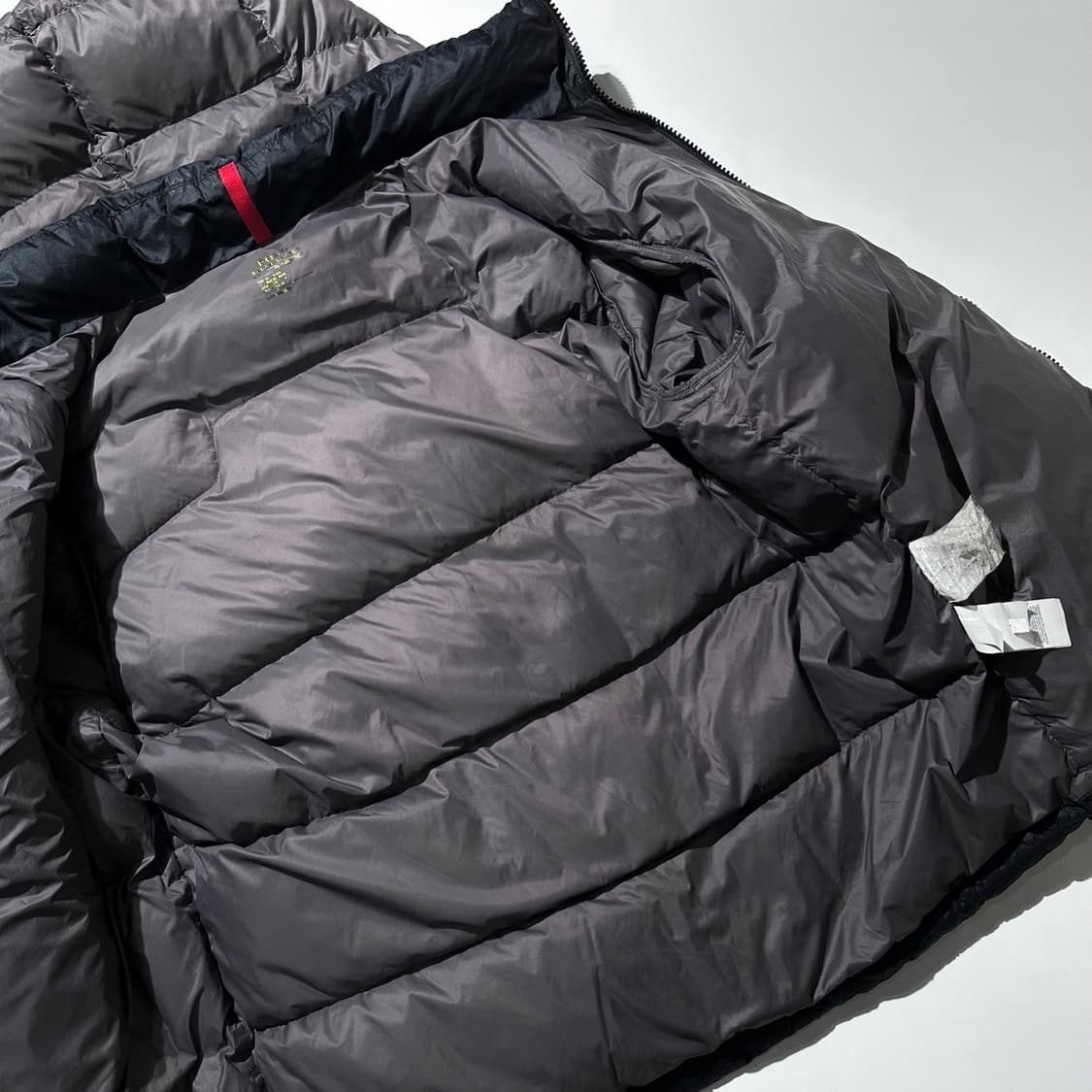 폴로 랄프로렌 덕다운 푸퍼 패딩 블랙 상품이미지9