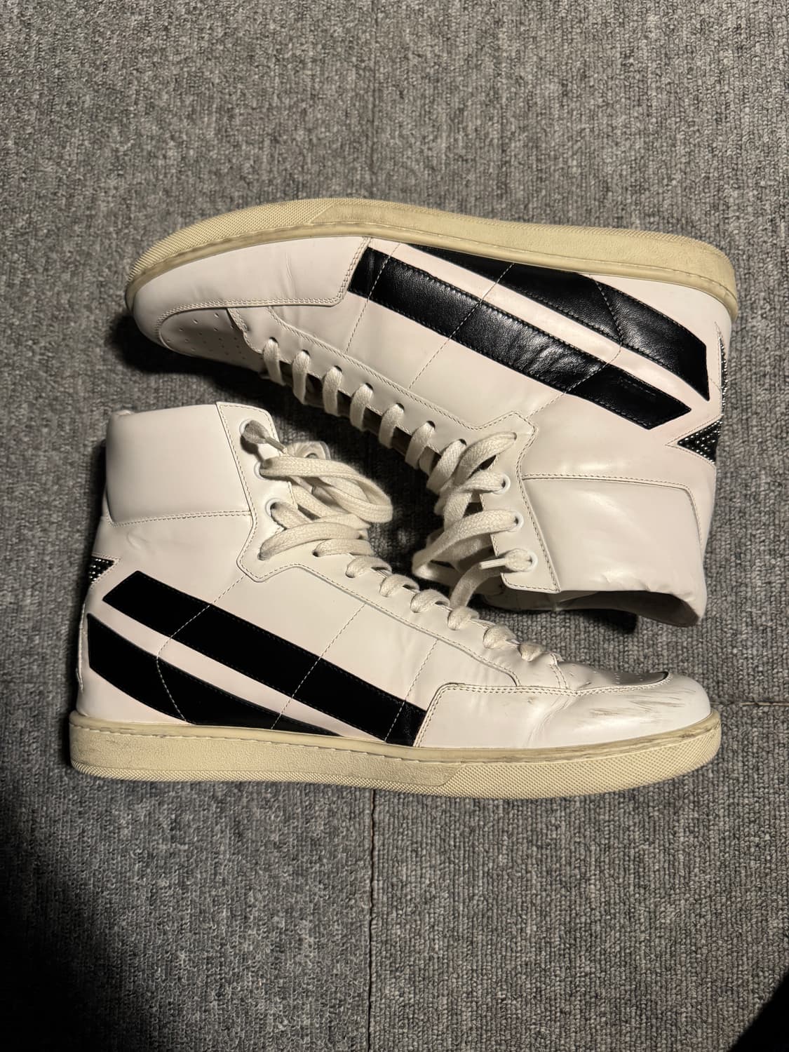 (43.5)생로랑 16fw 에디기 스타 스터드 하이탑 스니커즈 상품이미지6