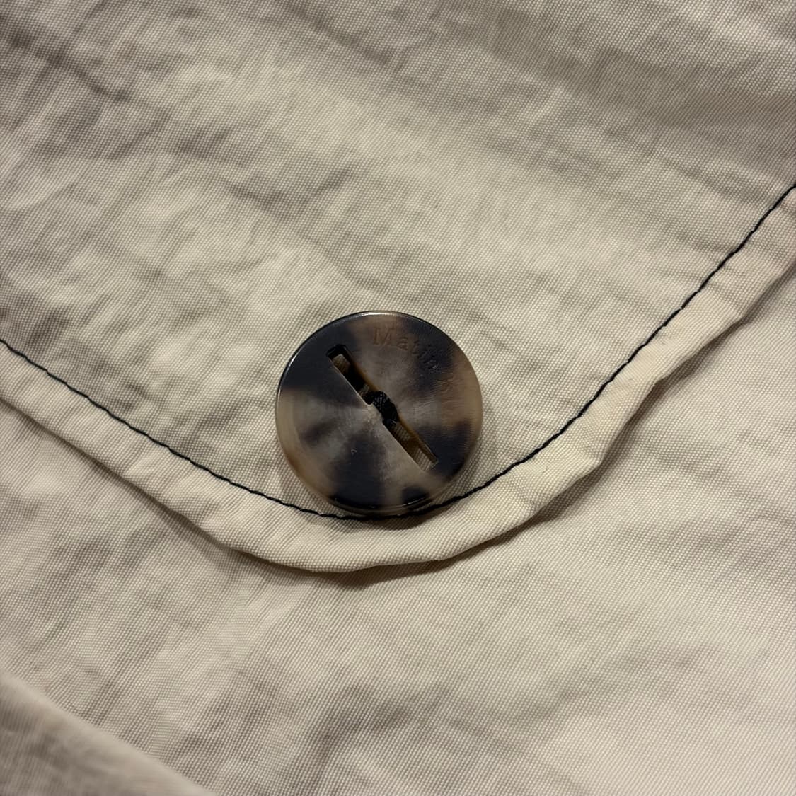 [OS] 마뗑킴 나일론 베이지 봄버 자켓 C541 상품이미지4