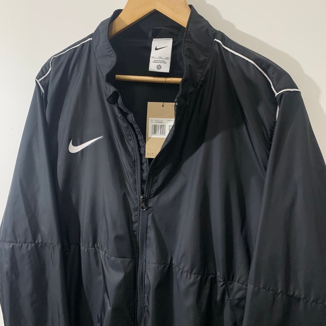 나이키 오버사이즈 블랙 바람막이 새상품 상품이미지2