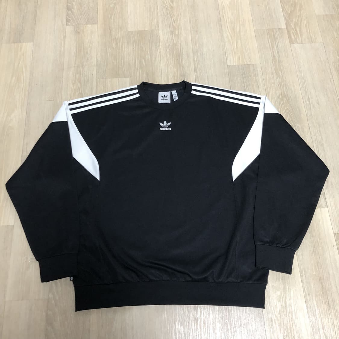 (오버핏 M) 아디다스 adidas 커트라인 져지 맨투맨 블랙 상품이미지1