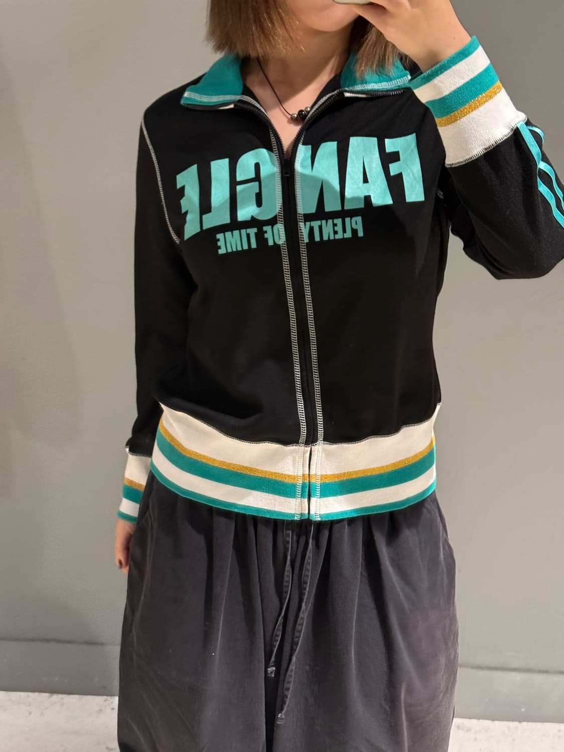 side line lettering point zip-up 상품이미지4