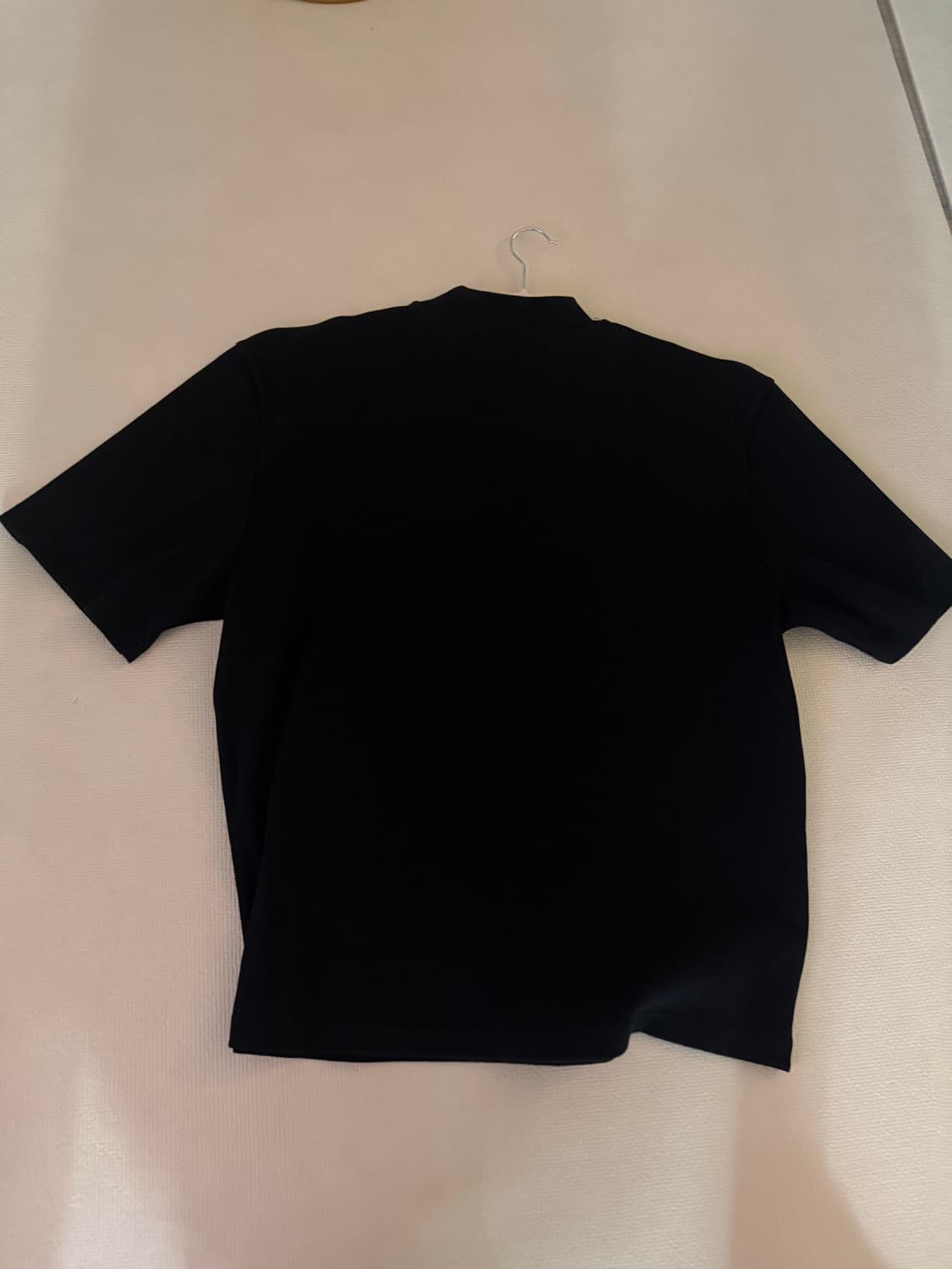 032C 로고 자수 블랙 티셔츠 상품이미지3