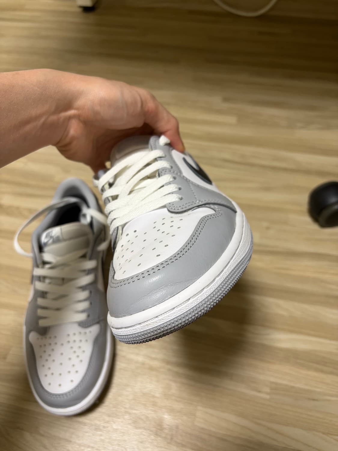 조던 1 로우 og 울프그레이 250 상품이미지8