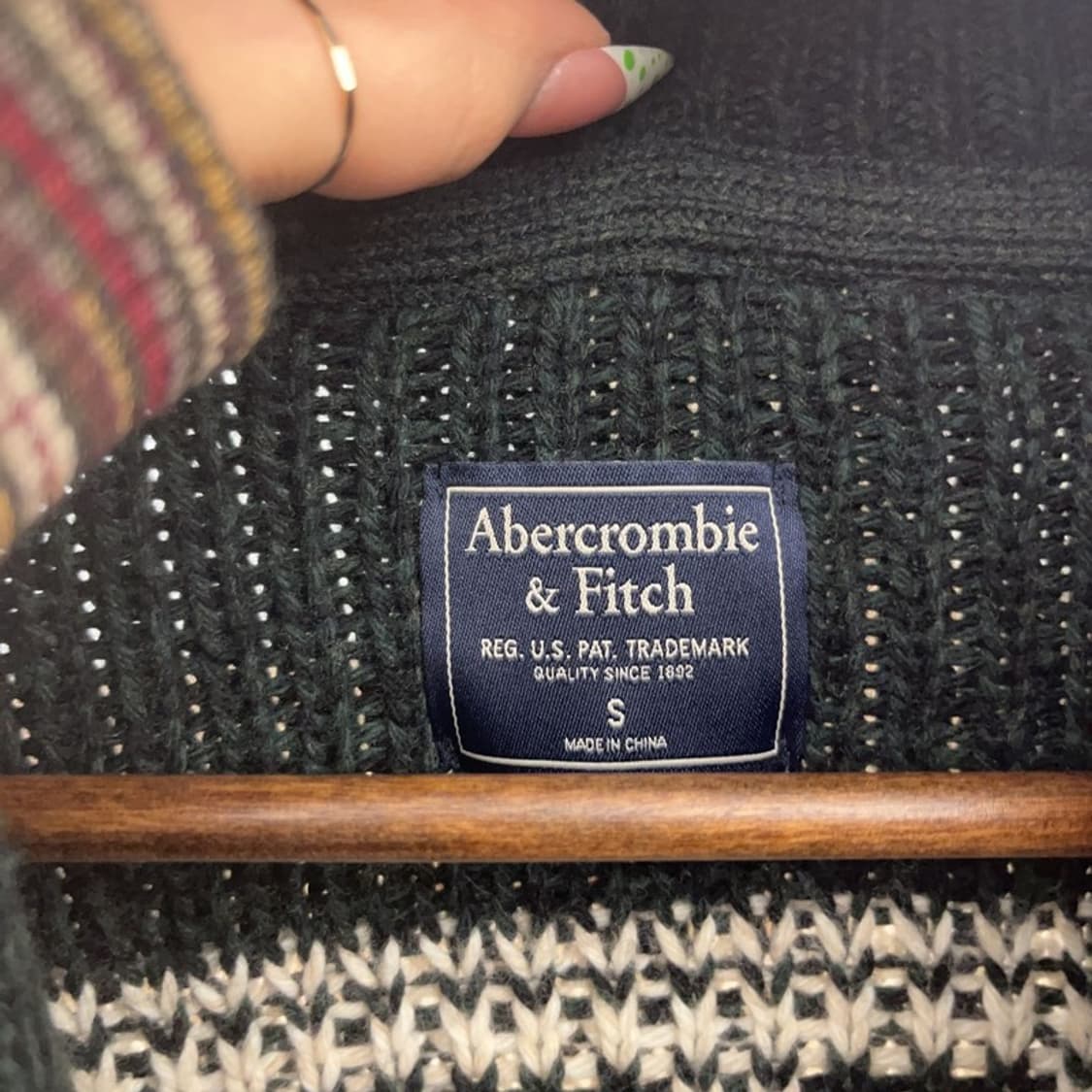 아베크롬비 희귀 노르딕 코위찬 홀리데이 딥그린 가디건 S C09122 상품이미지5