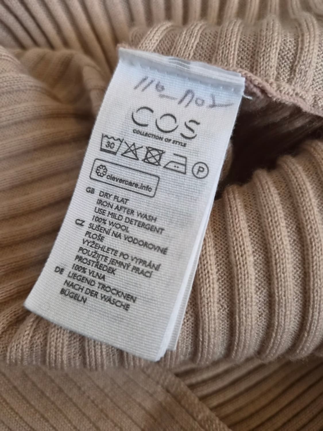 코스 Cos 여성 울터틀넥니트미니원피스 XS사이즈 상품이미지9