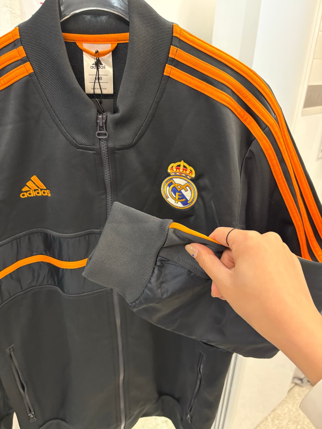 Adidas orange jersey jacket 상품이미지4