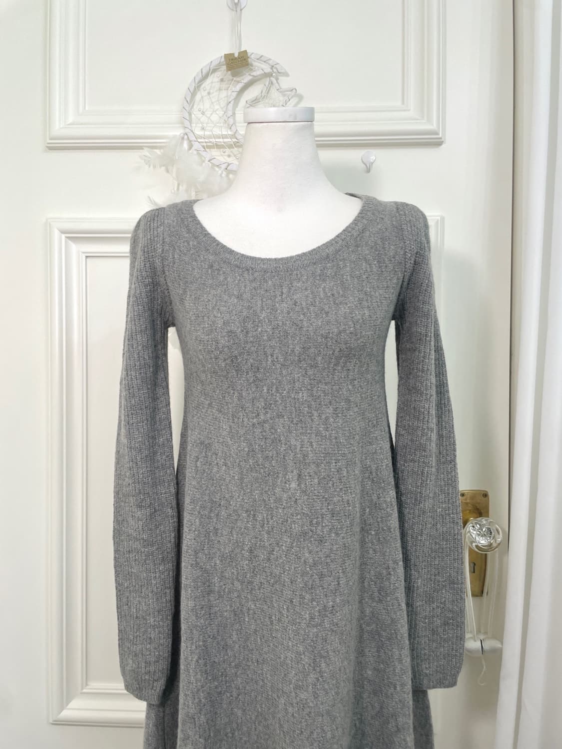 charcoal puff sleeve basic flare knit op 상품이미지5