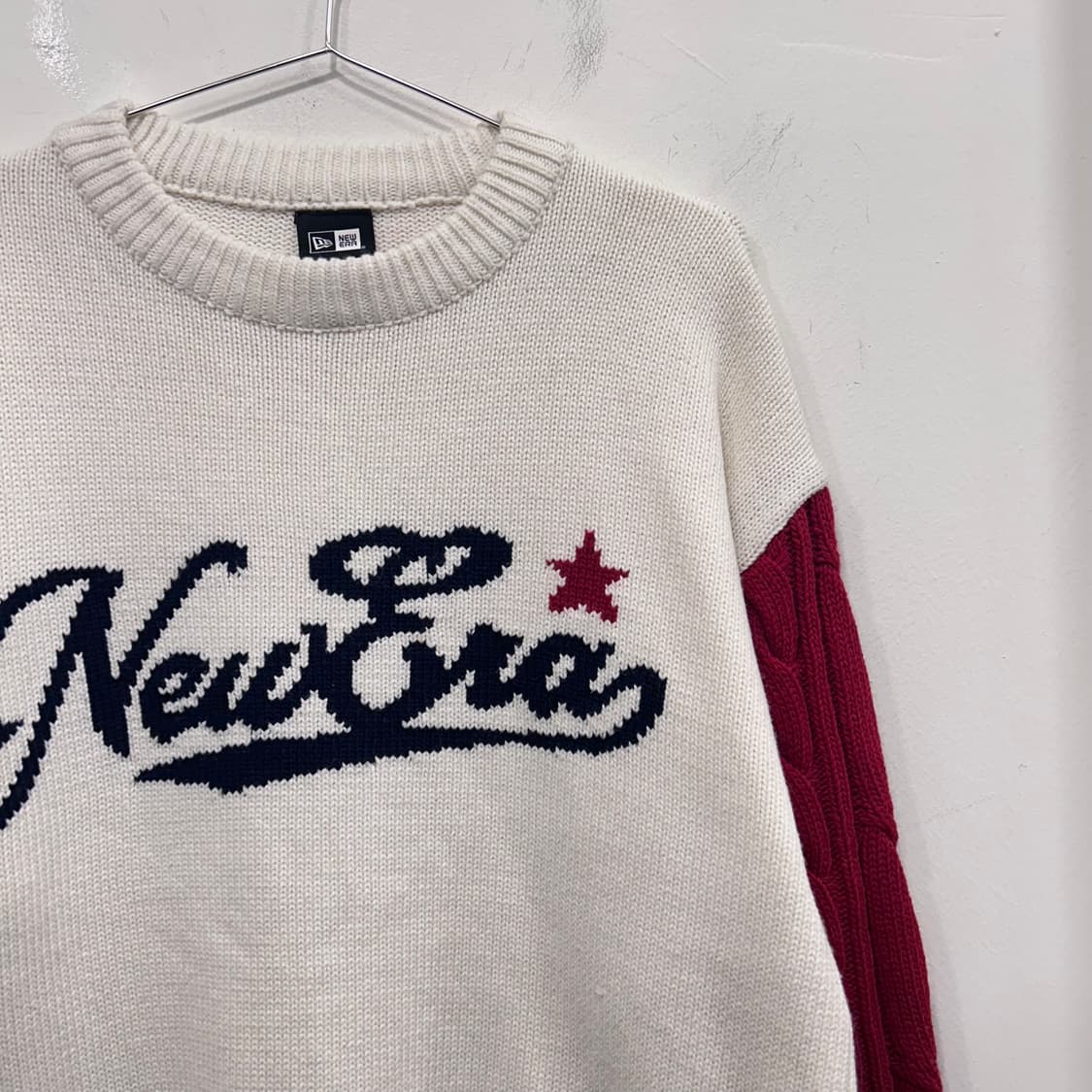 뉴에라 멀티 패브릭 배색 오버핏 니트 상품이미지1