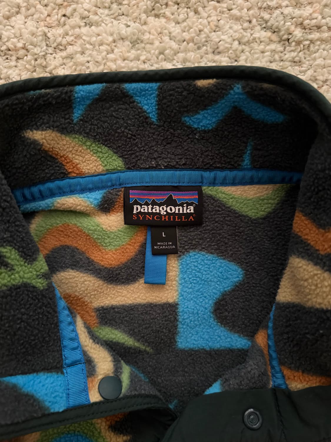 [L] 파타고니아 신칠라 패턴 상품이미지3