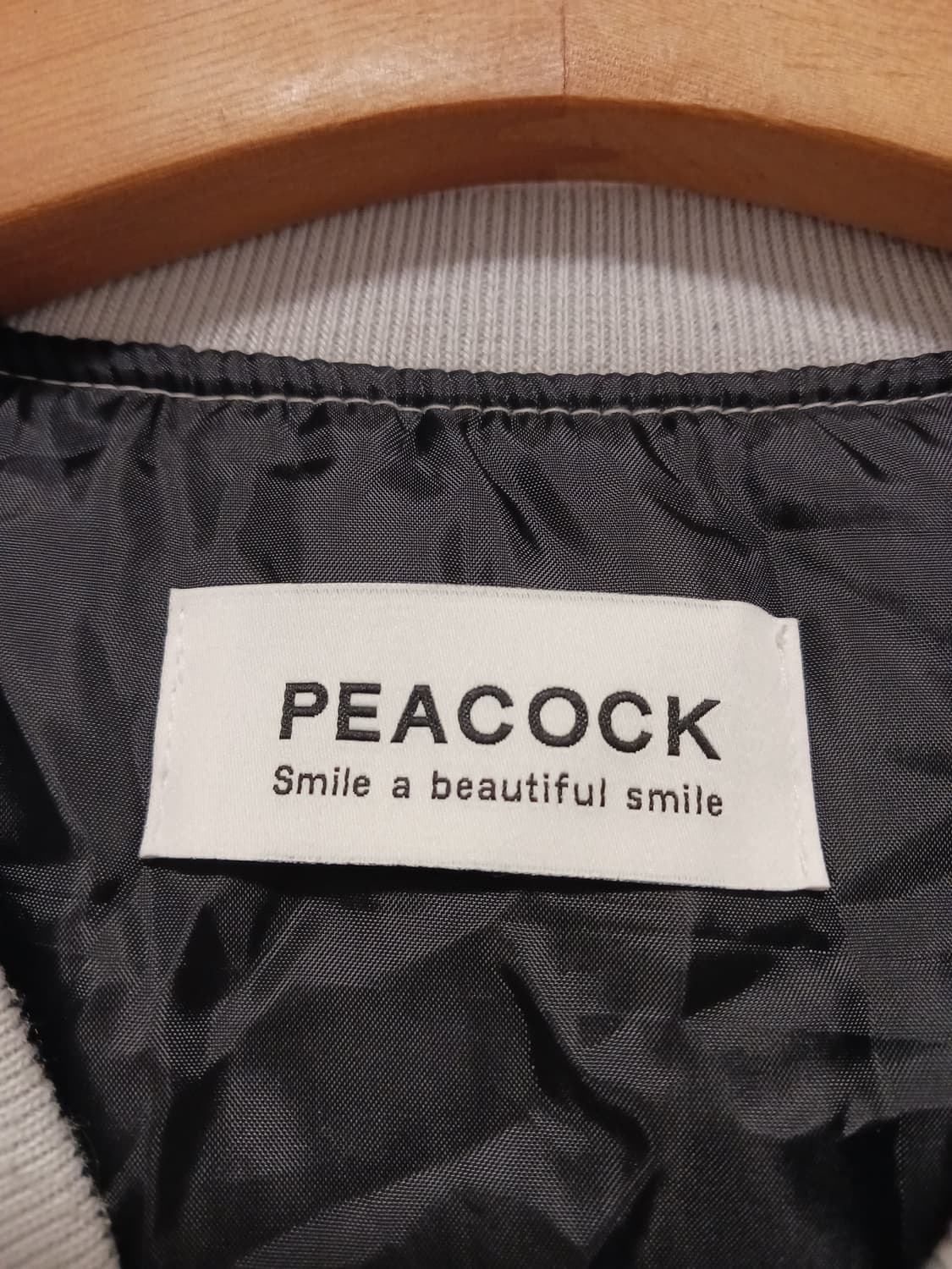 피코크 패딩 맨투맨 상품이미지3