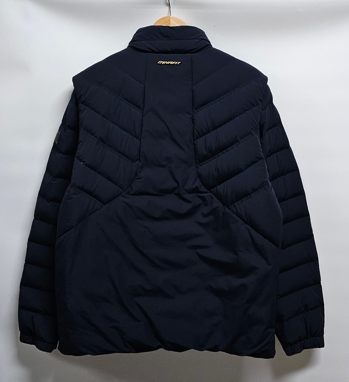 다이나핏 구스다운 경량패딩 XL 상품이미지2