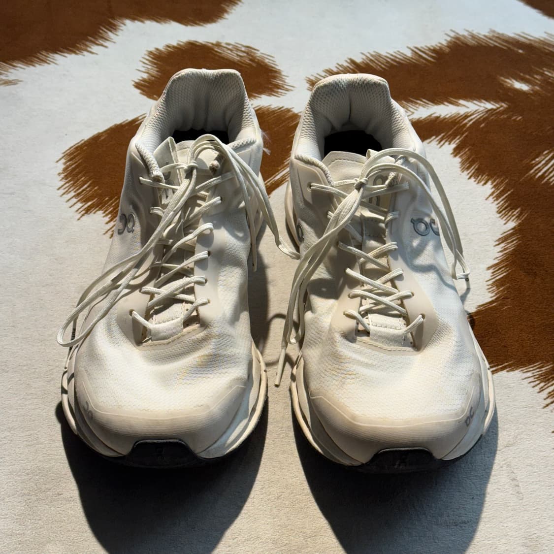 온러닝 클라우드 노바 폼 화이트 이클립스 (275) 상품이미지3