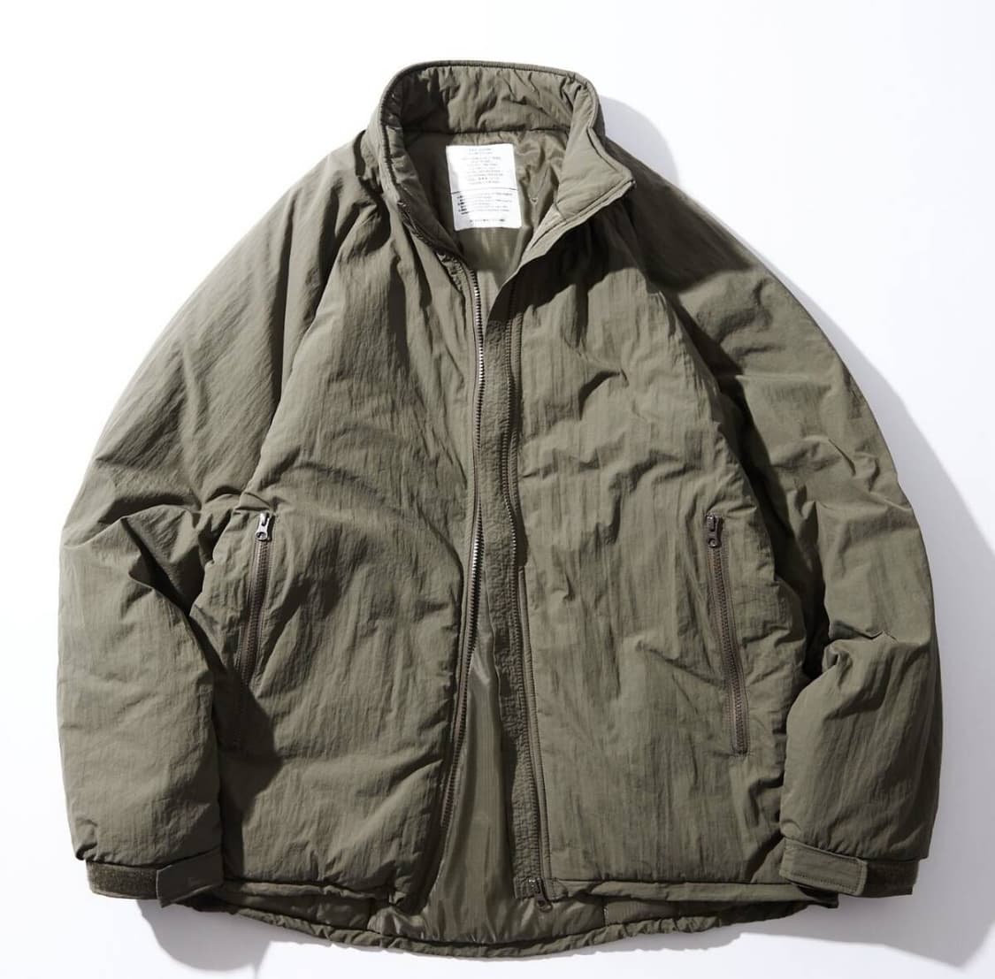 프릭스스토어 레벨7 카키 다운자켓 상품이미지6