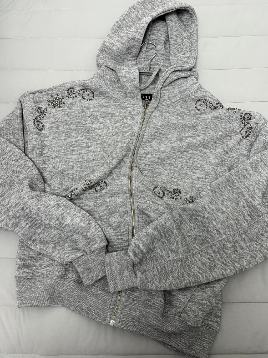 폴리수엠 스터드 후드집업 그레이 상품이미지3