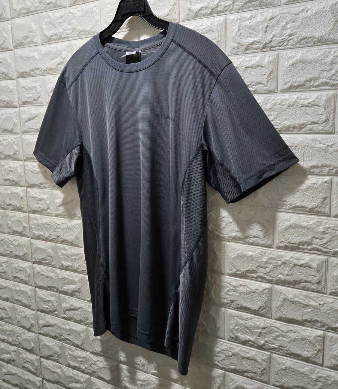 컬럼비아 옴니프리즈 기능성 냉감 쿨링 반팔티 100 상품이미지4