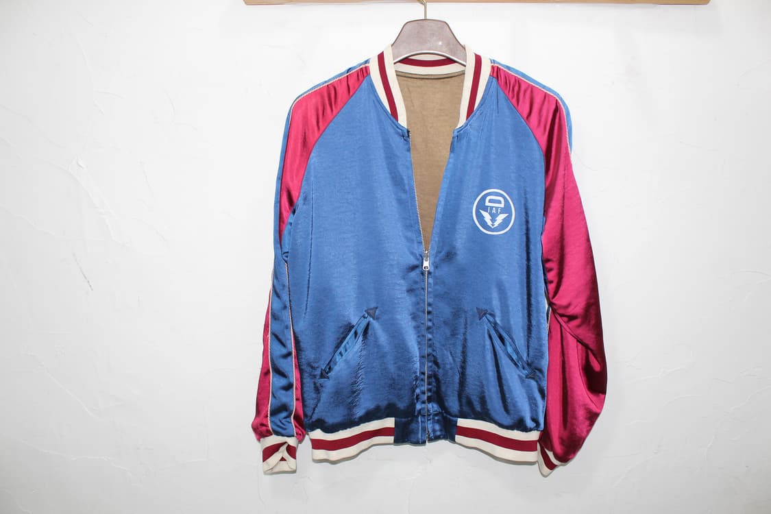 DIAFVINE 디아프바인 리버시블 수베니어 자켓 스카쟌 상품이미지2