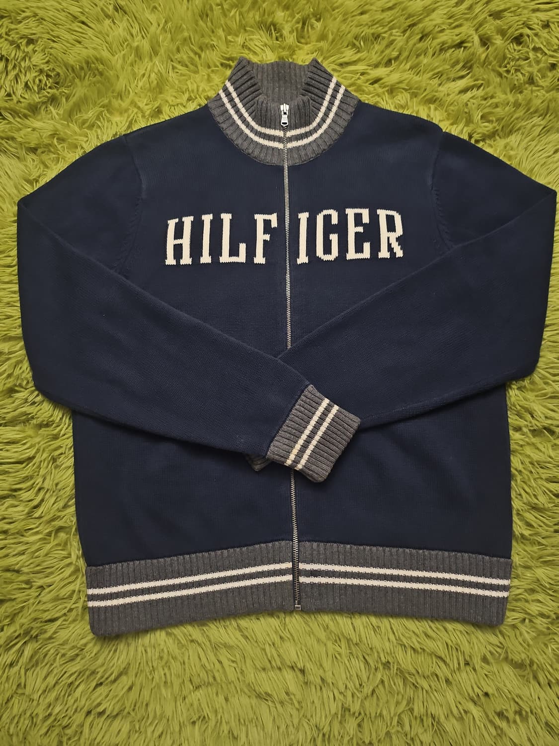 타미힐피거 빅로고 배색 집업 니트 상품이미지1