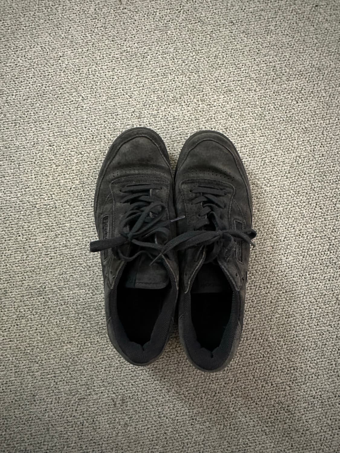 리복 클럽 C 스웨이드 빈티지 블랙 280 상품이미지4