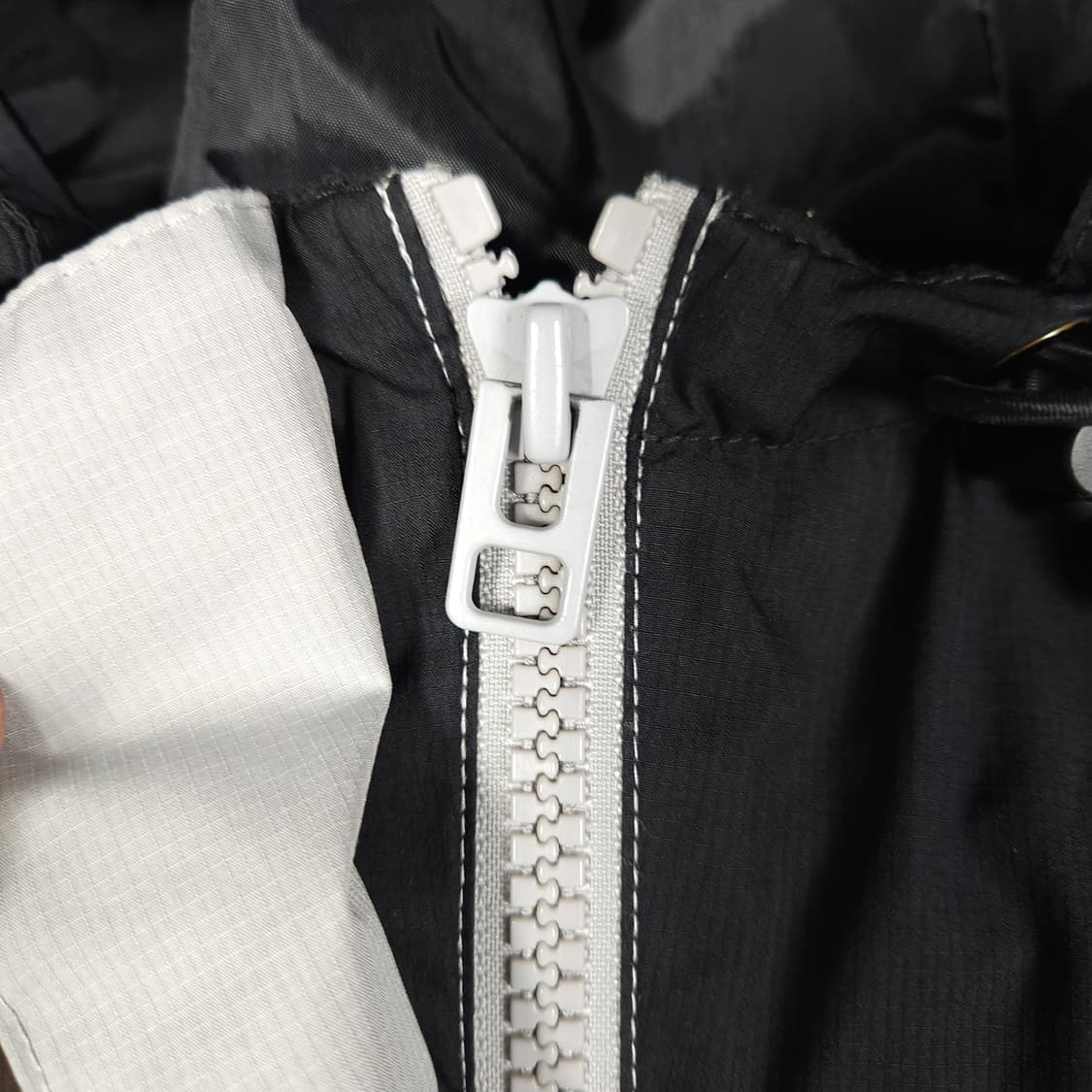 나이키 에어 아노락 바람막이  상품이미지3