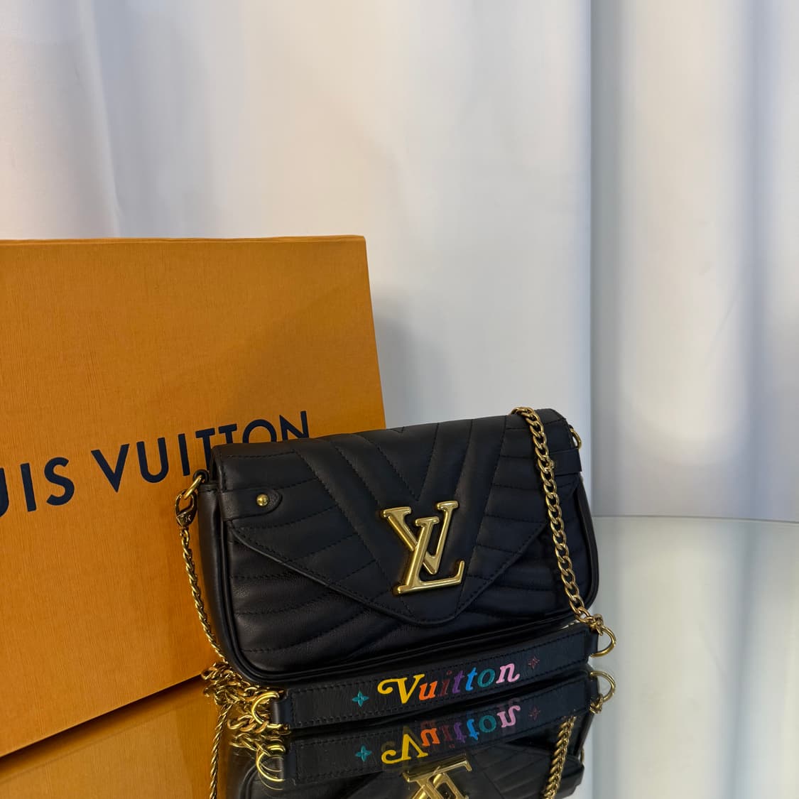 [정품] 루이비통 뉴웨이브 포쉐트 체인백 블랙 M6392 상품이미지5