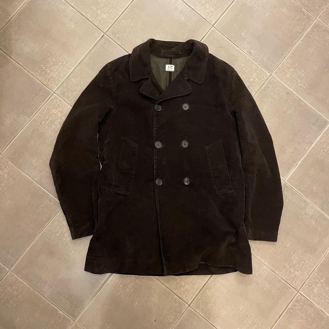 씨피컴퍼니 코듀로이 더블코트 상품이미지1