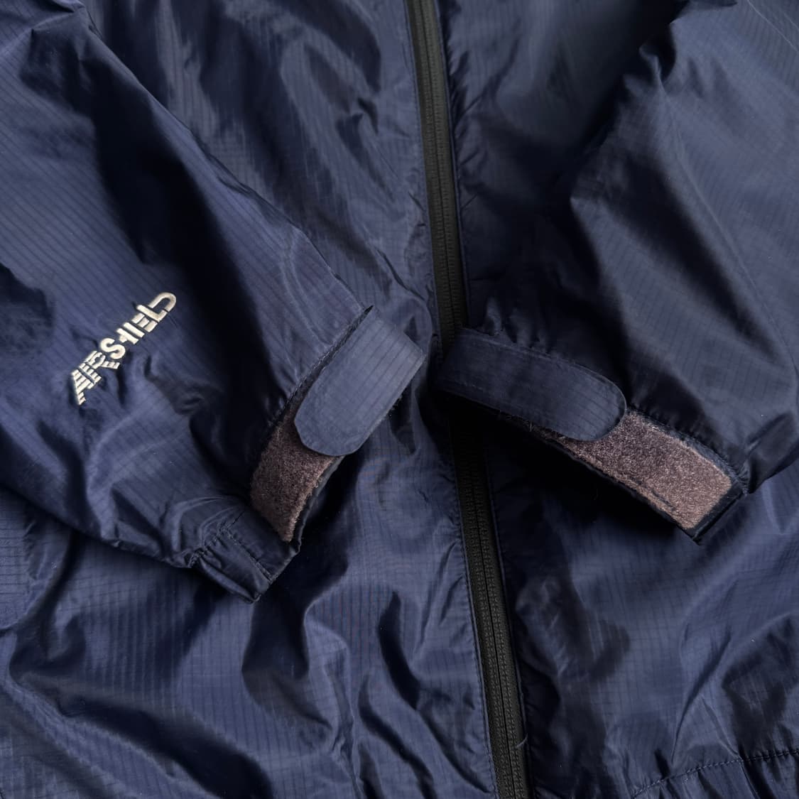 마운틴 하드웨어 고프코어 나일론 바람막이 자켓 상품이미지5