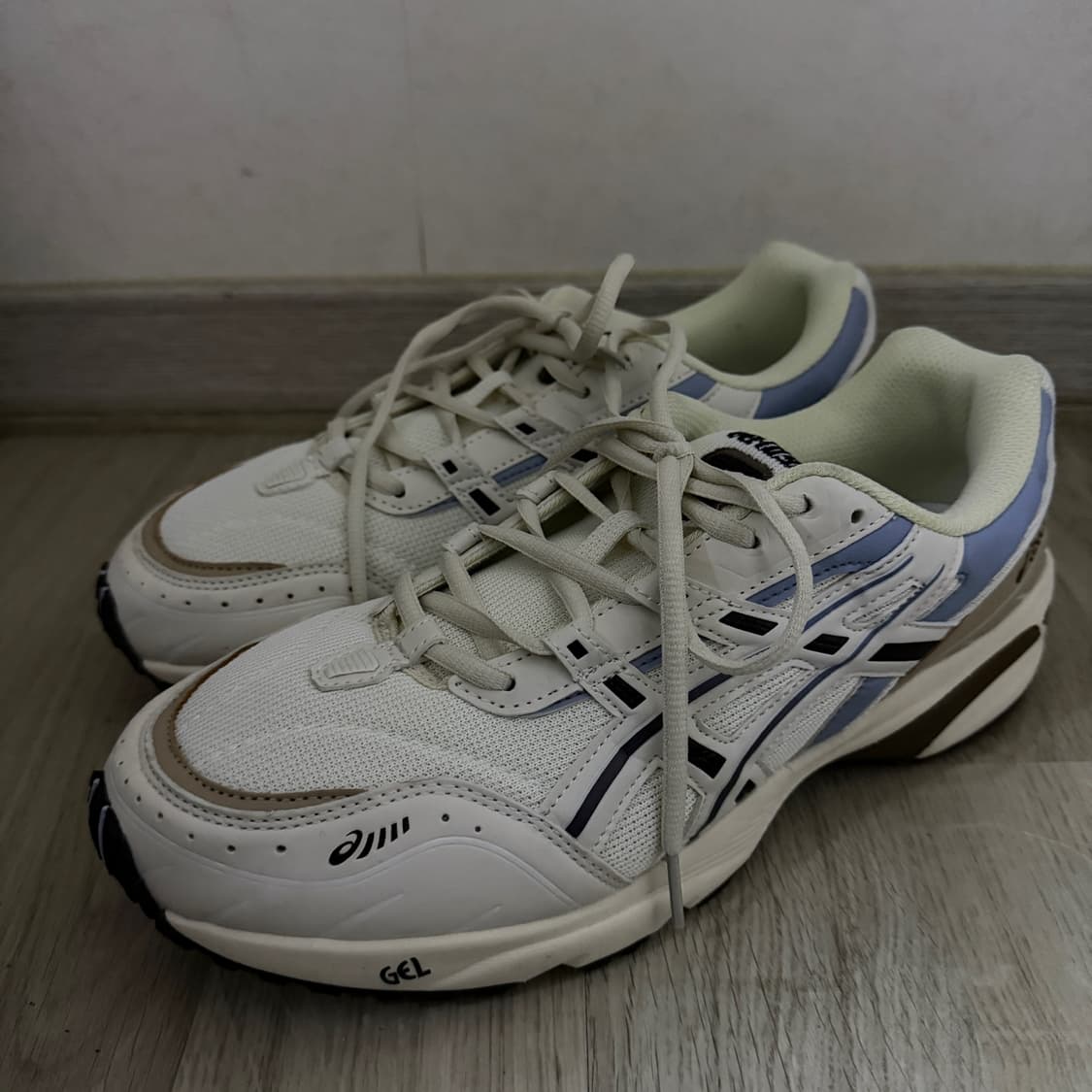 아식스 GEL-1090 런닝 스니커즈 (285) 상품이미지1