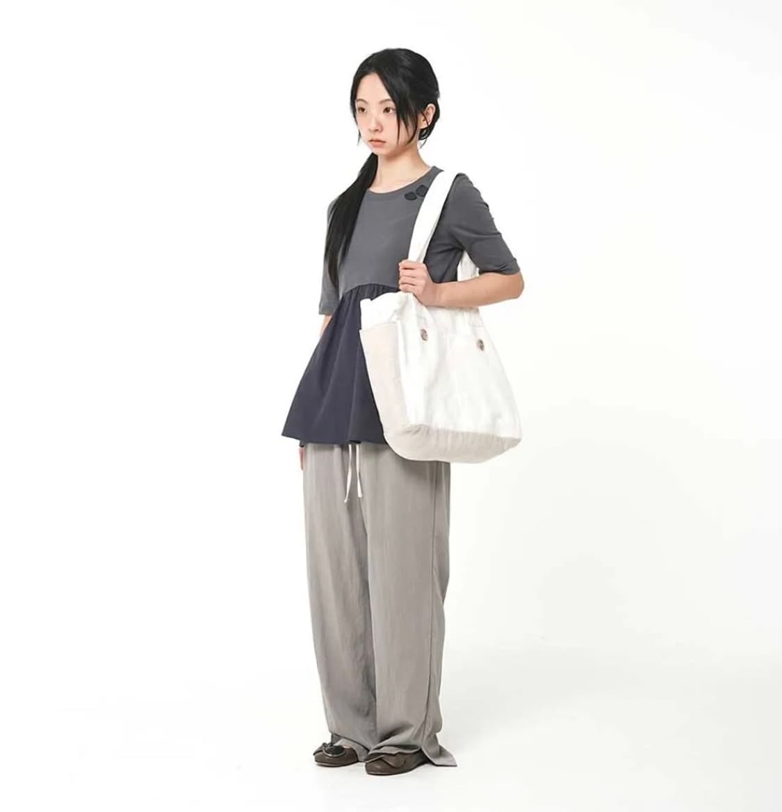 사파리스팟 Paneled Flare T-shirt 상품이미지2