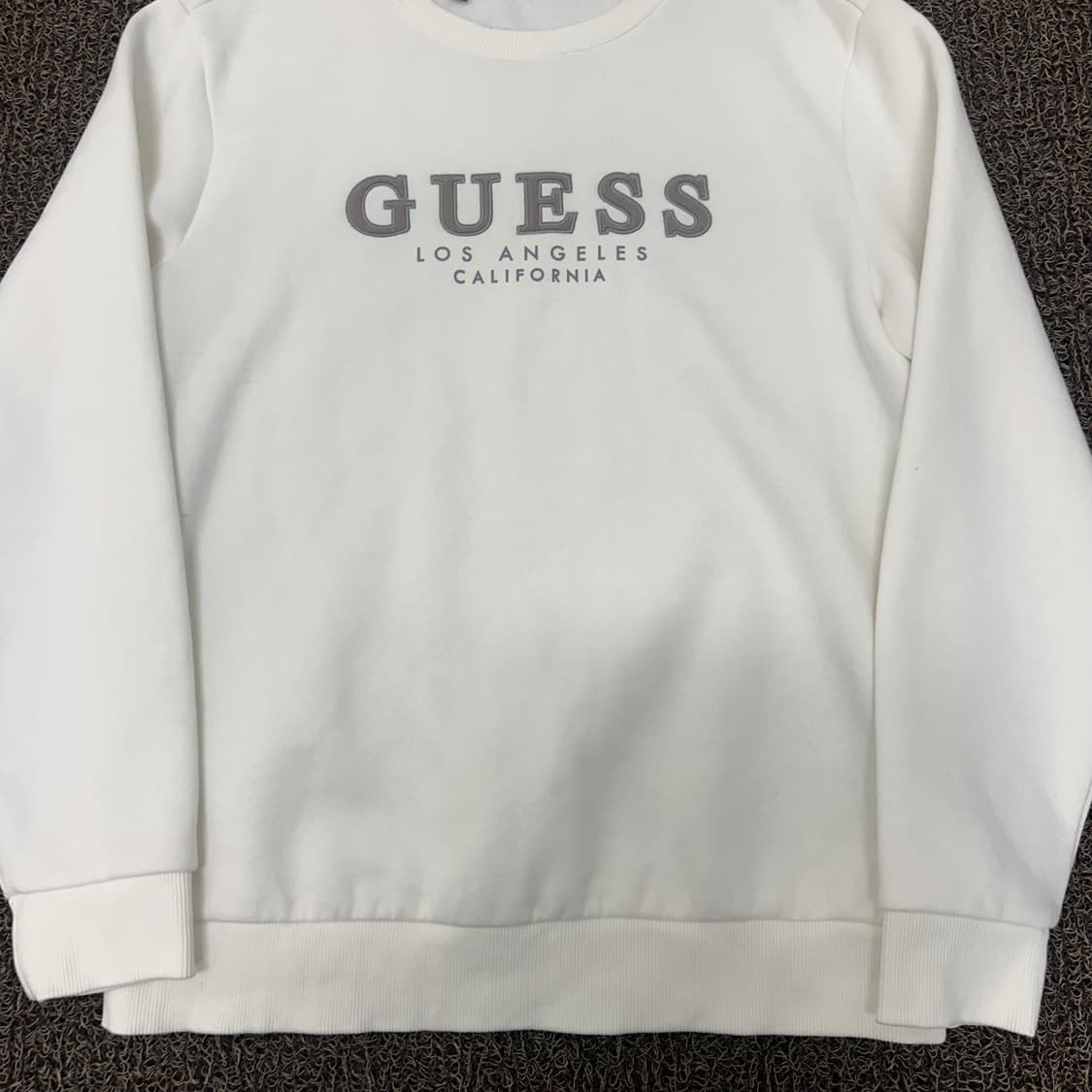 GUESS 게스 기모 맨투맨 100(L) 상품이미지3