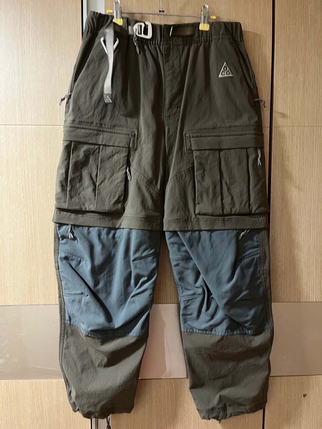 나이키 NRG ACG 스미스 서밋 카고 팬츠 아이언스톤 - 아시아S팝니다 상품이미지2