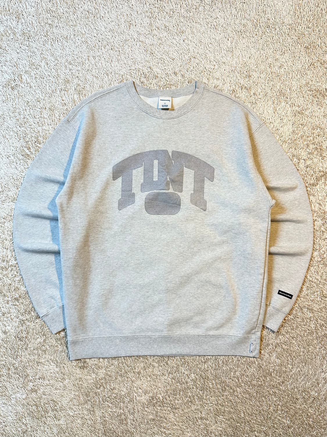 디스이즈네버댓 로고 맨투맨 라이트그레이 상품이미지1