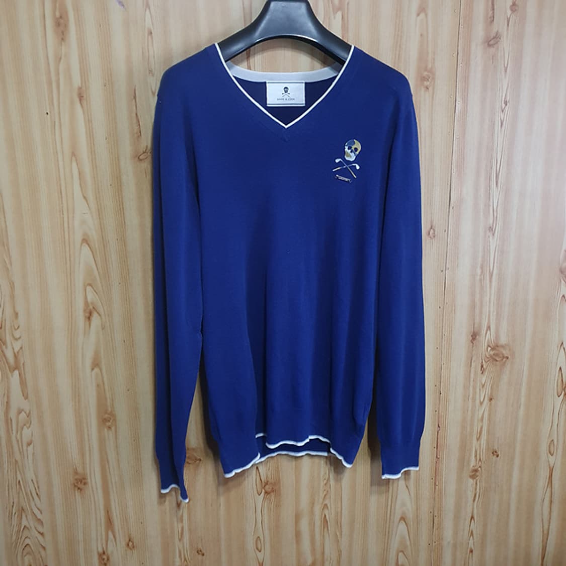 마크앤로나 브이넥 니트 105 상품이미지1