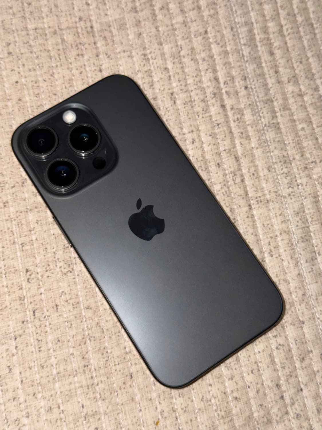 아이폰 15pro 128GB 상품이미지6