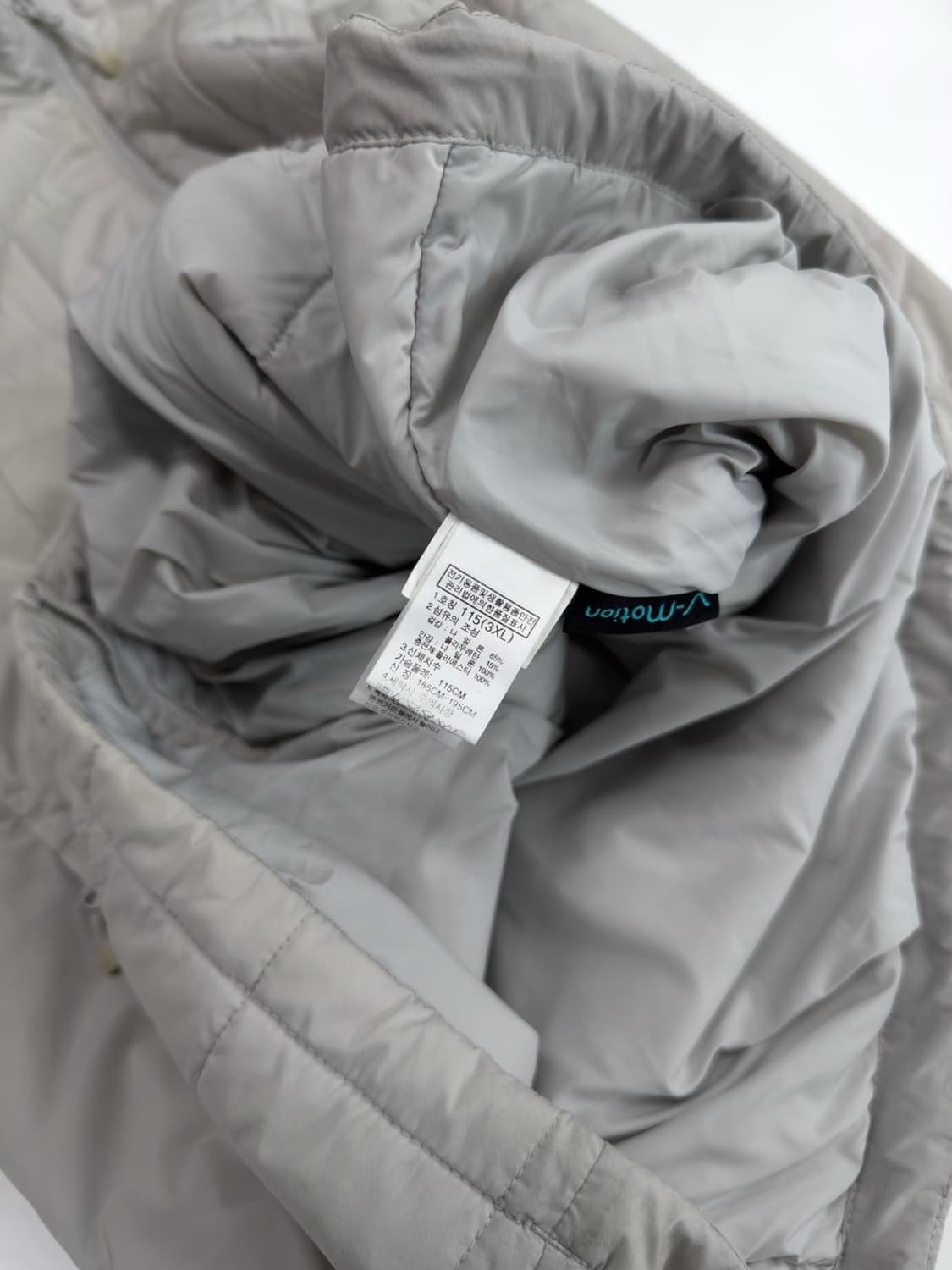 노스페이스 경량패딩 라이트그레이 상품이미지5