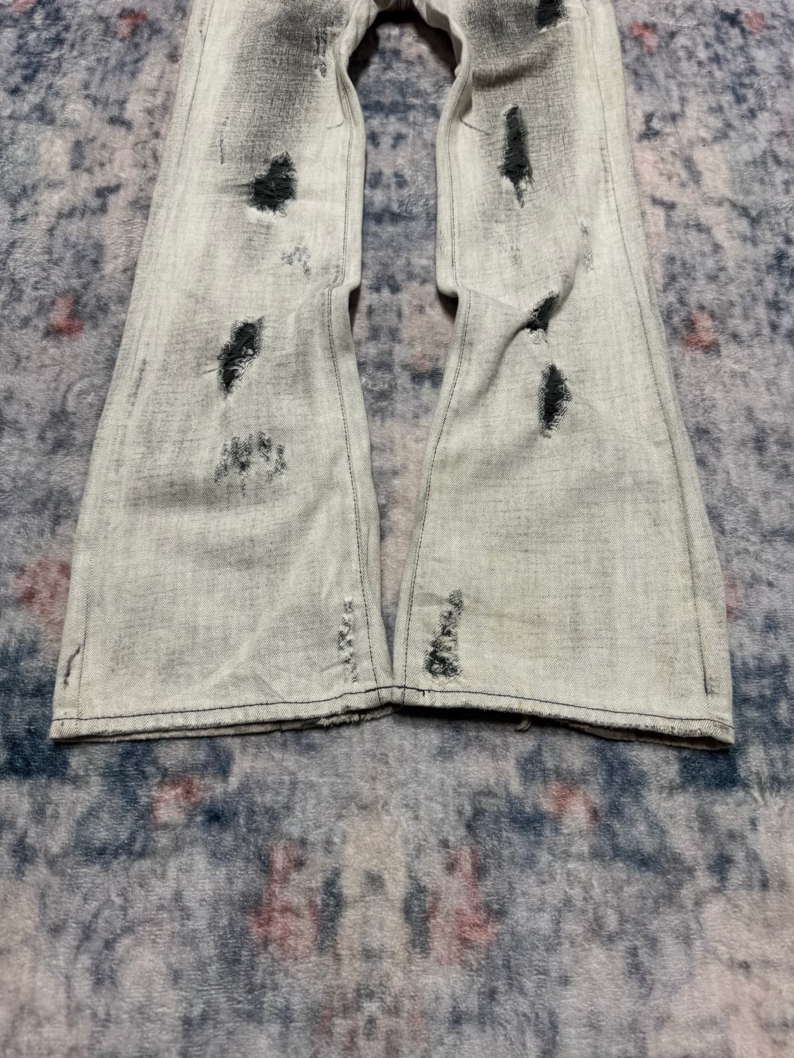 Agate white distressed boot cut denim pa 상품이미지5