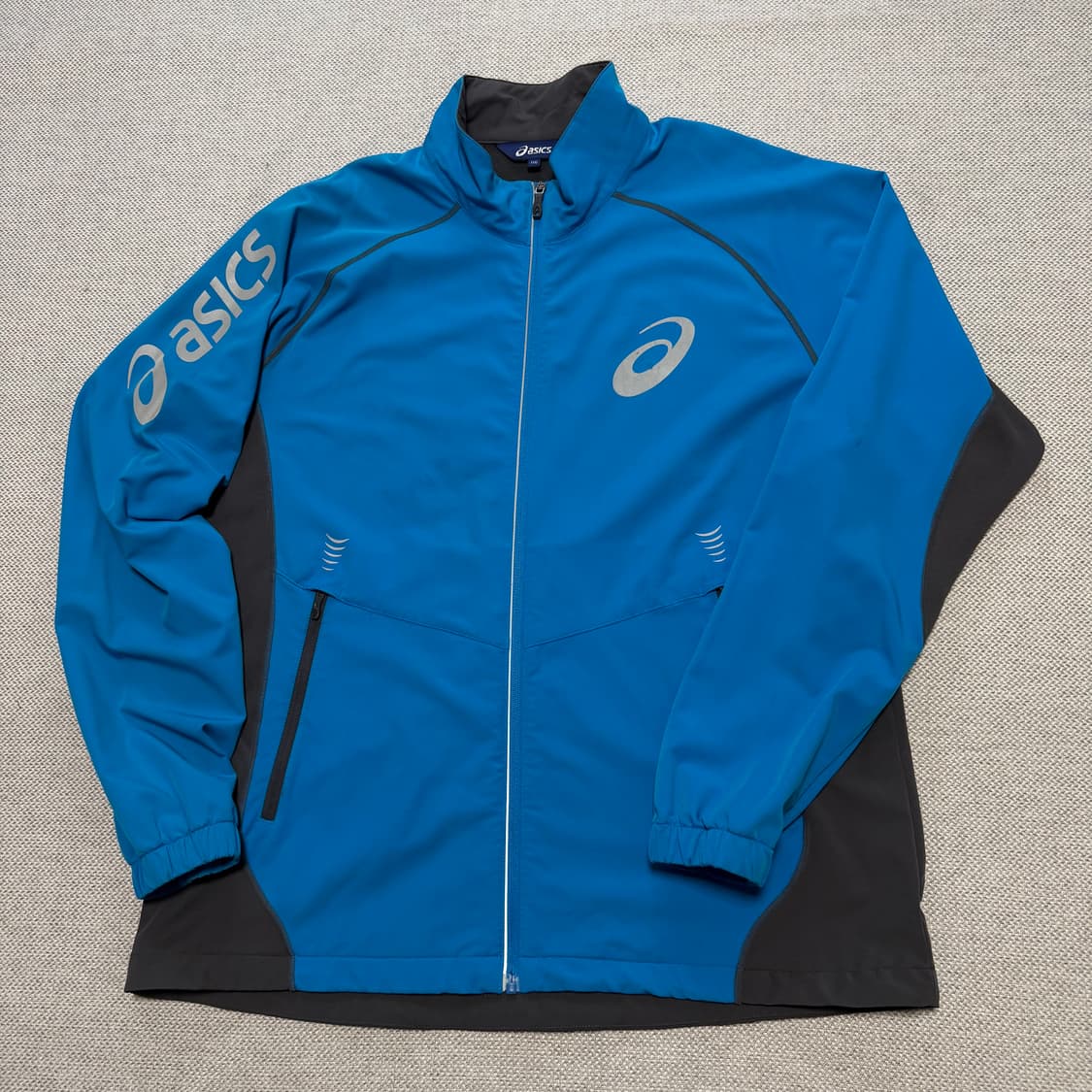 아식스 런닝 빅로고 트랙 자켓 상품이미지1
