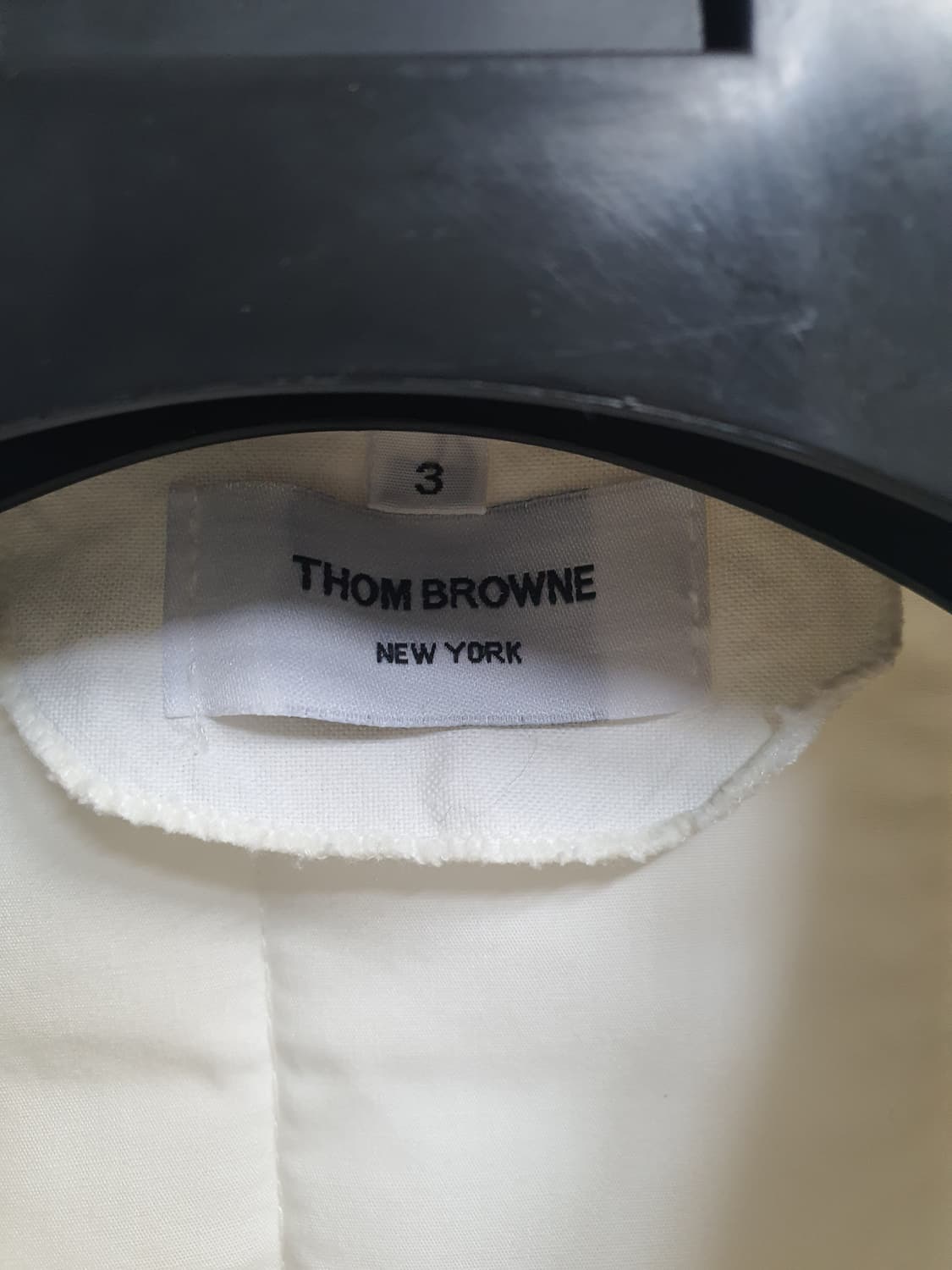 톰브라운 패딩 셔츠  상품이미지3