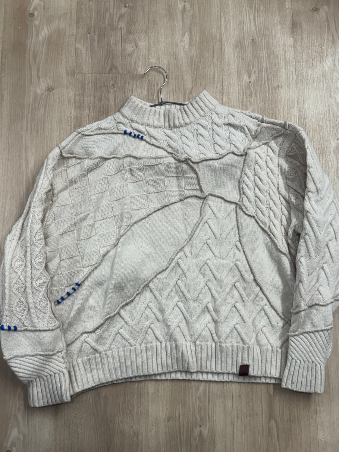 아더에러 자라 패치워크 오버사이즈 니트 스웨터 크림 S-M 사이즈 상품이미지3