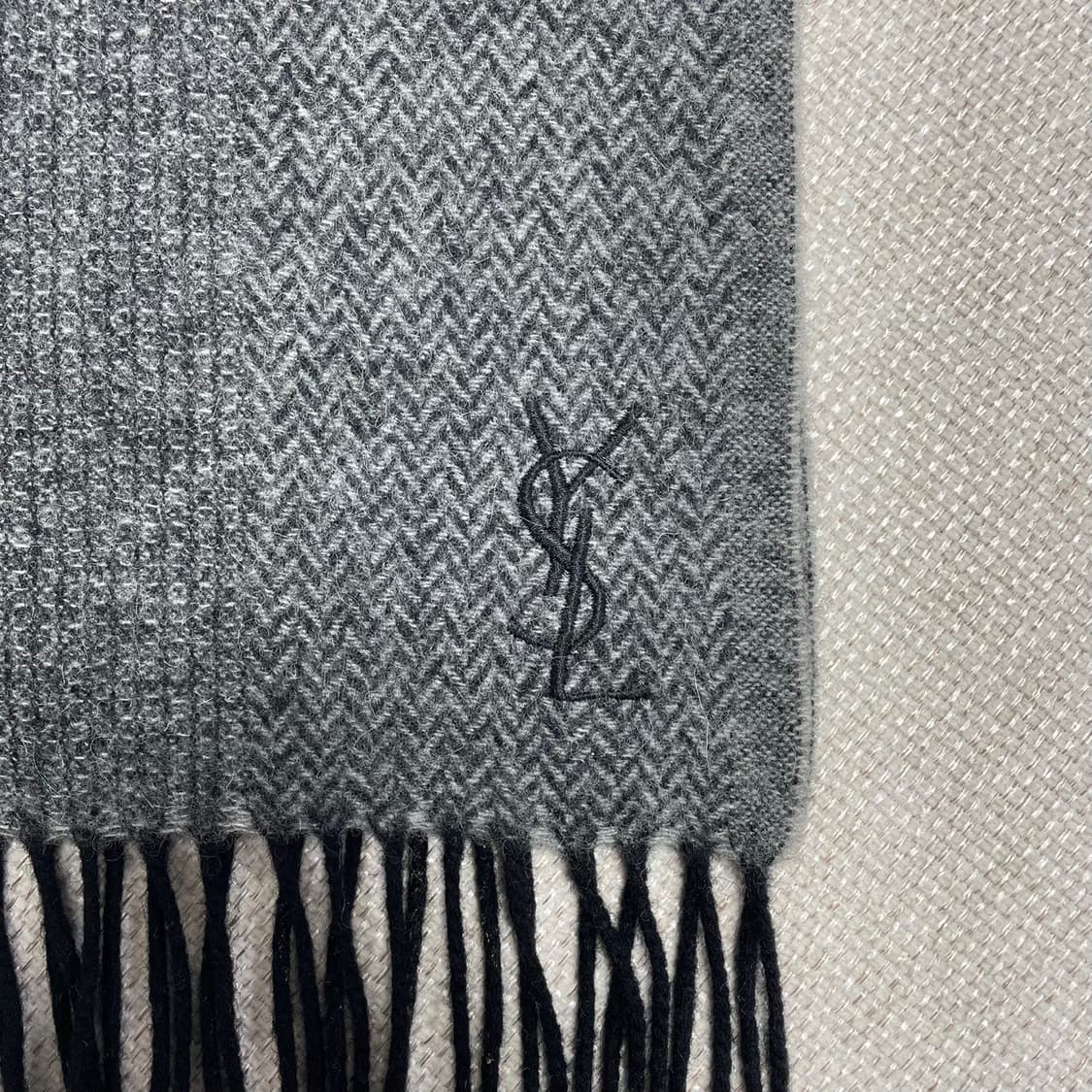 정품 명품 생로랑 입생로랑 목도리 머플러 상품이미지5